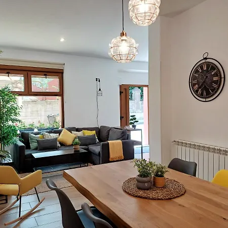 Loft De Tita Larrea *